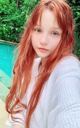 ˹coser RocksyLight Ӱ 2019-02-22 Bali casual selfies